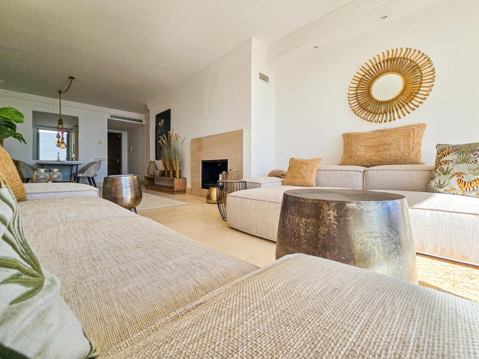 Luxury Retreat In Monteros Apartment